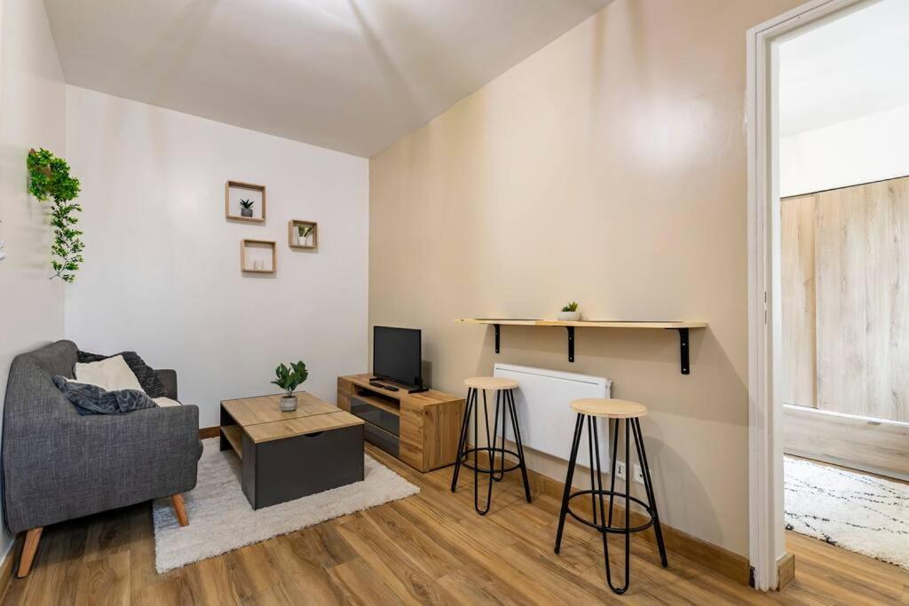 Le Nid - Lormont : Votre Escapade Apartment Luaran gambar