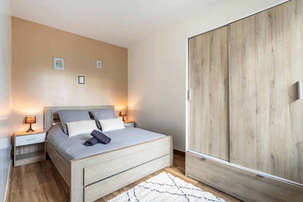 Le Nid - Lormont : Votre Escapade Apartment Luaran gambar